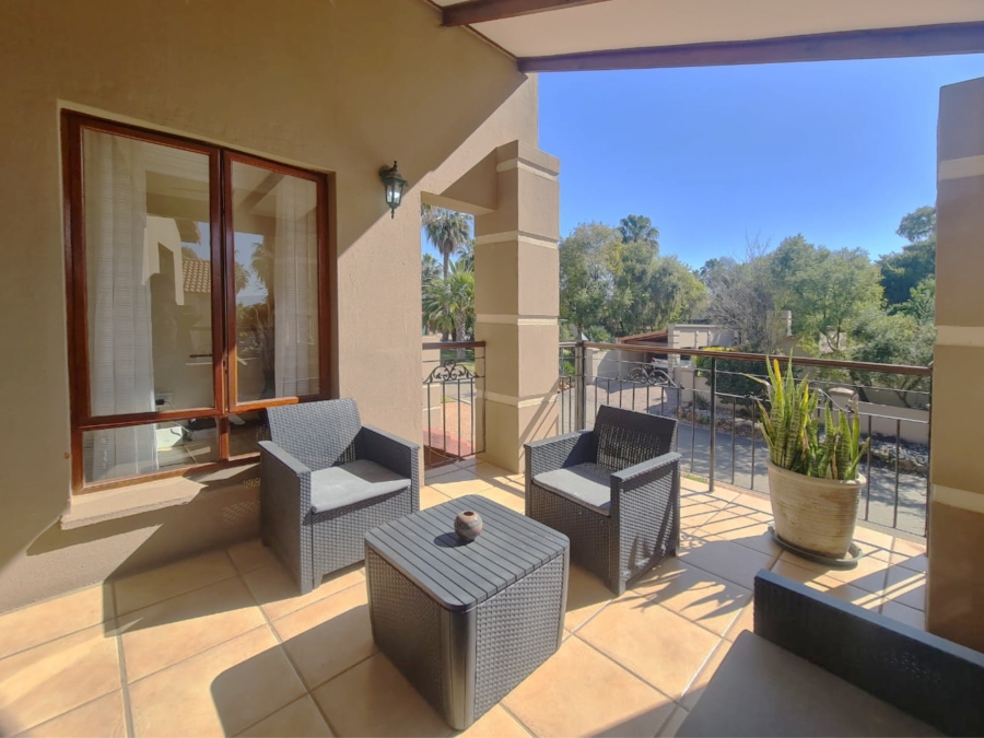 2 Bedroom Property for Sale in Eagles Landing North West